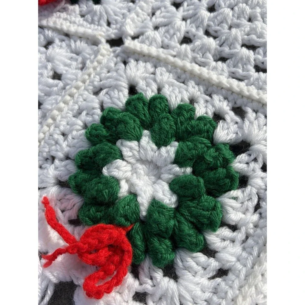 Homemade Crochet Afghan Throw Blanket 3D Christmas Wreath Design 80” Mint - Picture 6 of 8